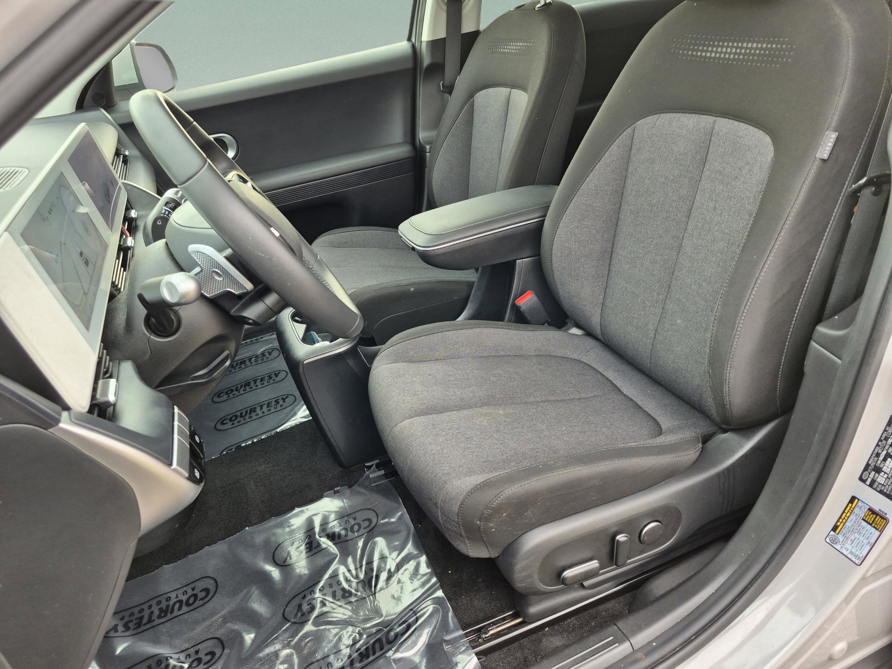 Used 2024 Hyundai Ioniq 5 SE RWD image 18