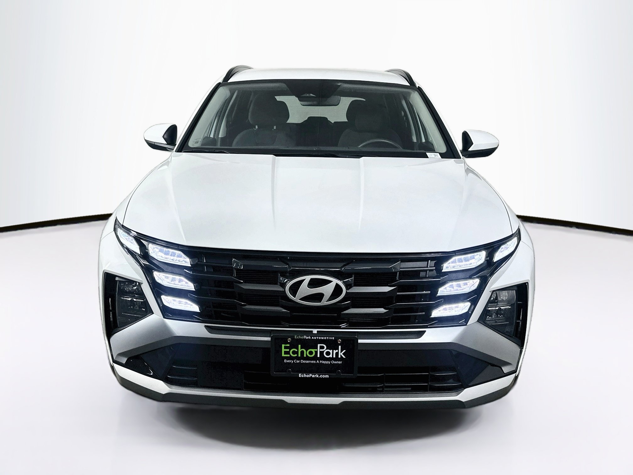 Used 2026 Hyundai Tucson SEL FWD image 2