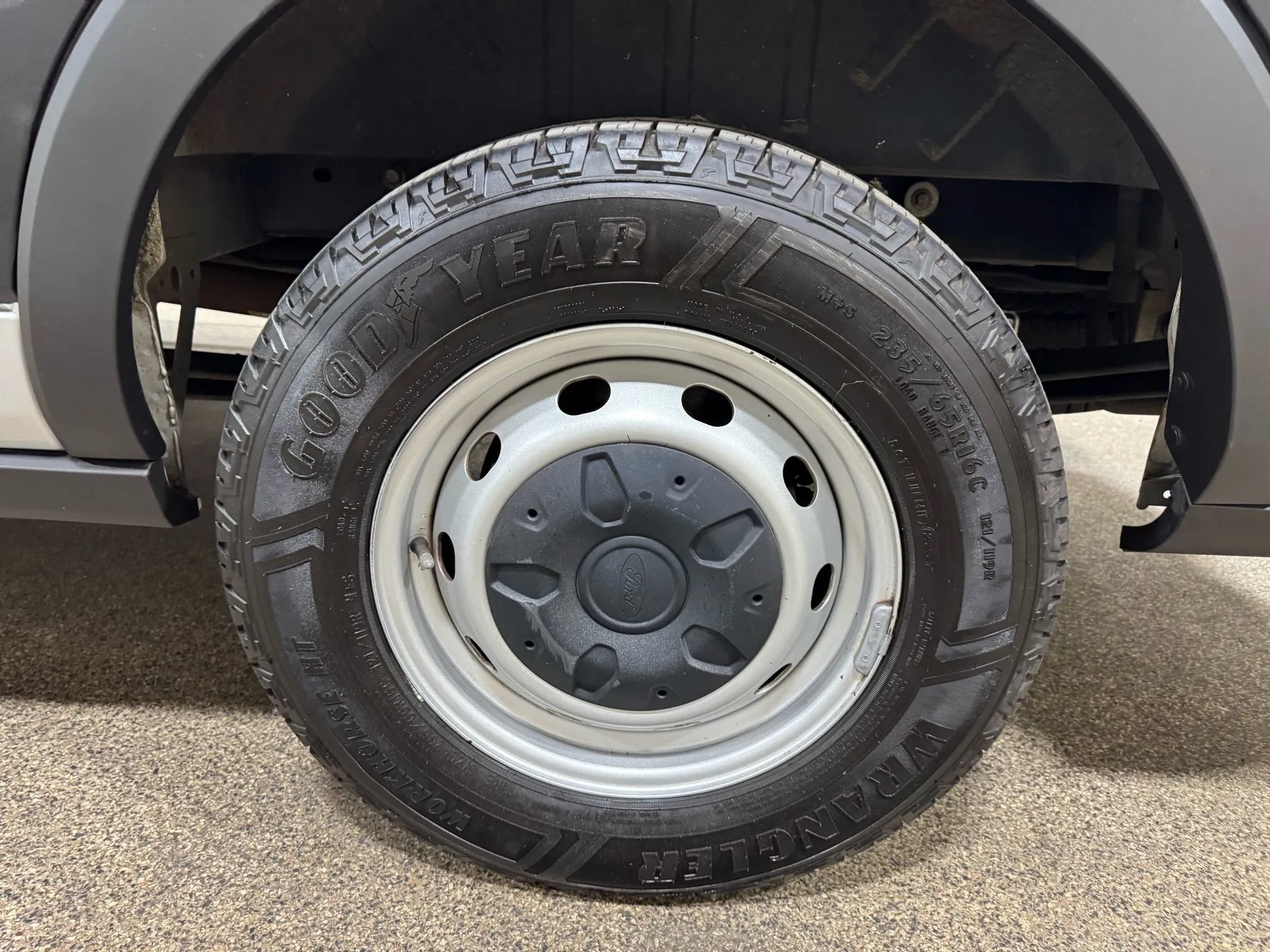 Used 2019 Ford Transit 350 XL RWD image 48