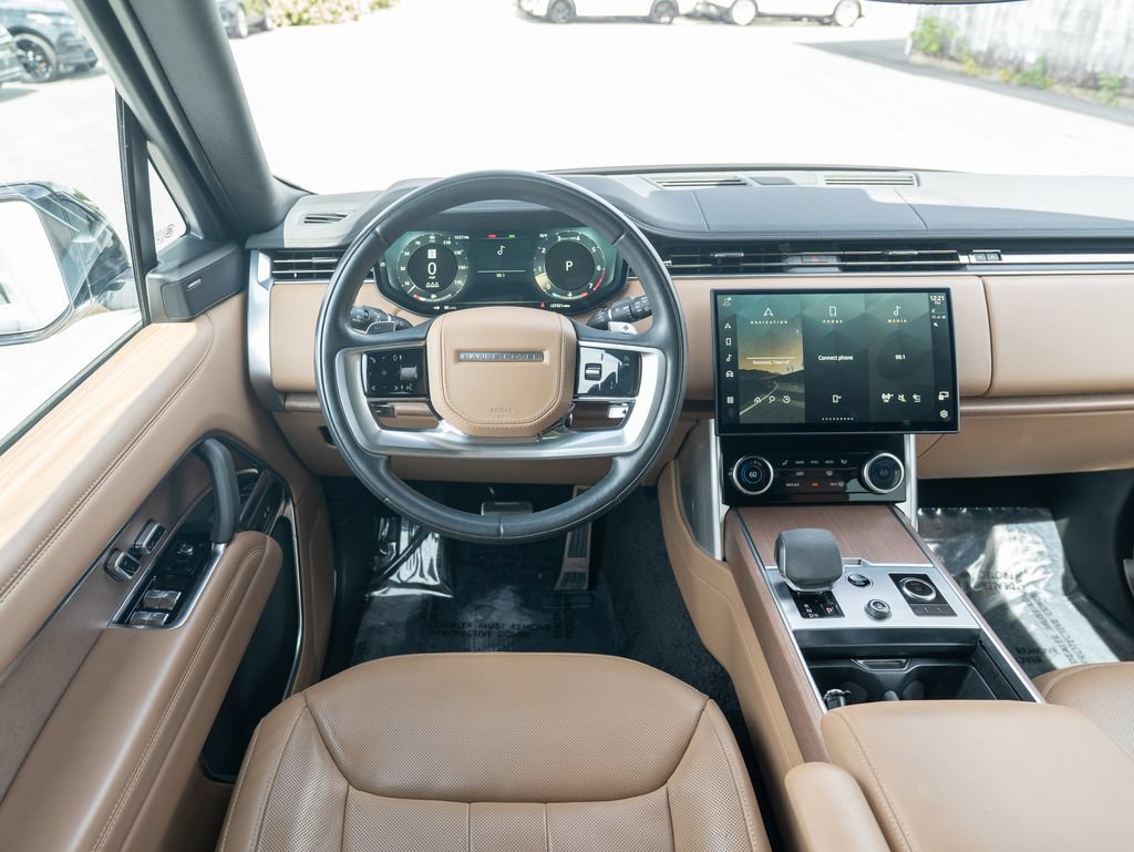Used 2023 Land Rover Range Rover SE AWD/4WD image 13