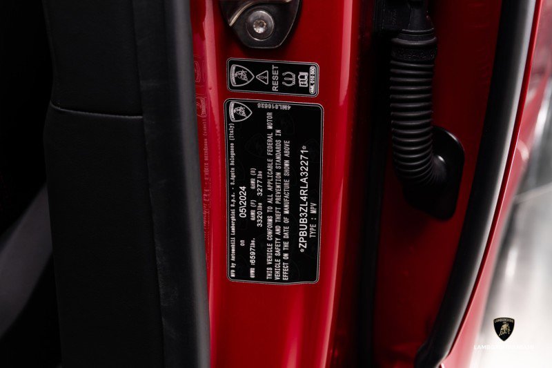 Used 2024 Lamborghini Urus S image 56