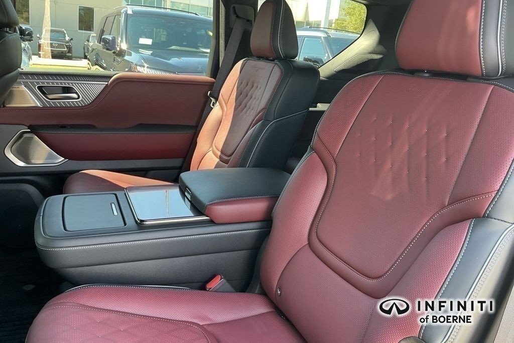 Certified 2026 INFINITI QX80 Autograph w/ Premium Cargo Package image 24