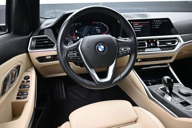 Used 2022 BMW 330i Sedan w/ Driving Assistance Package RWD image 12