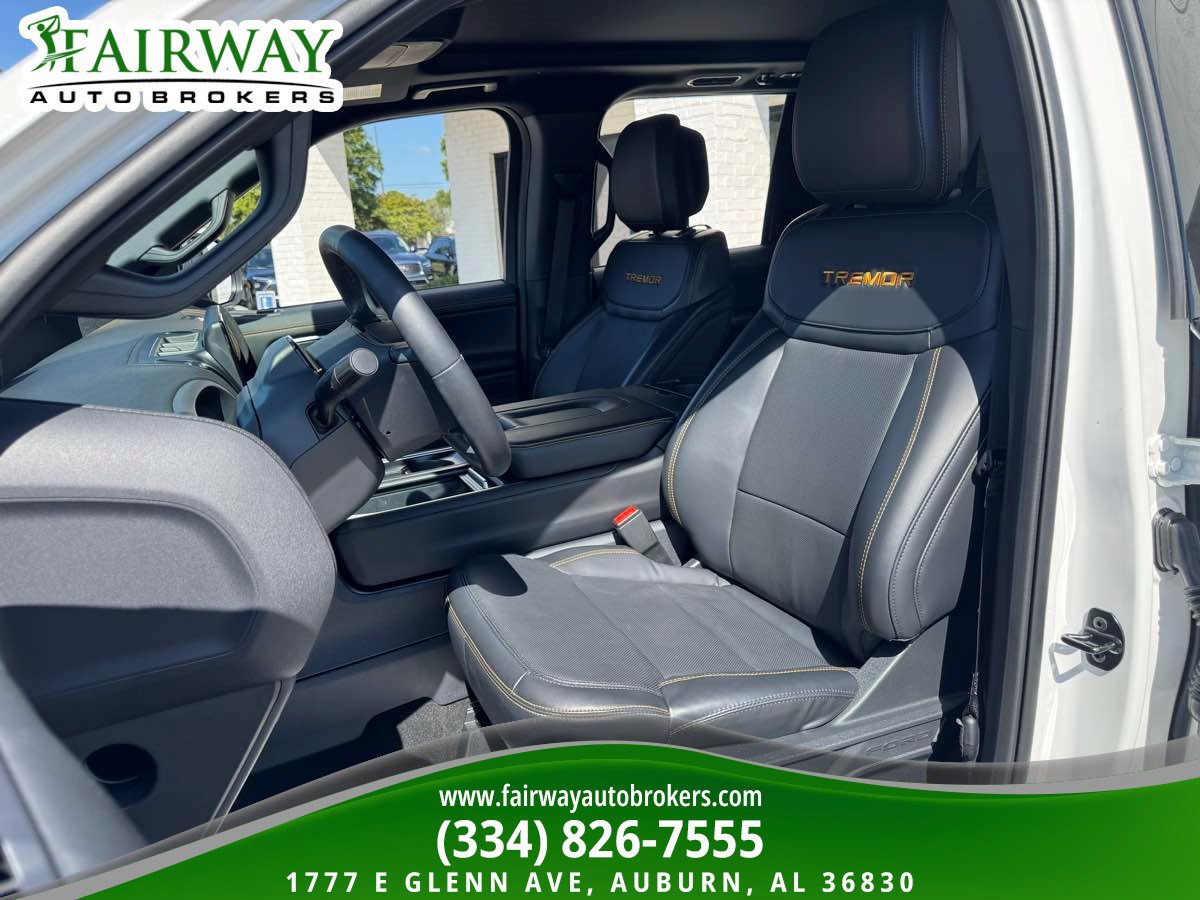 Used 2026 Ford Expedition Tremor AWD/4WD image 10