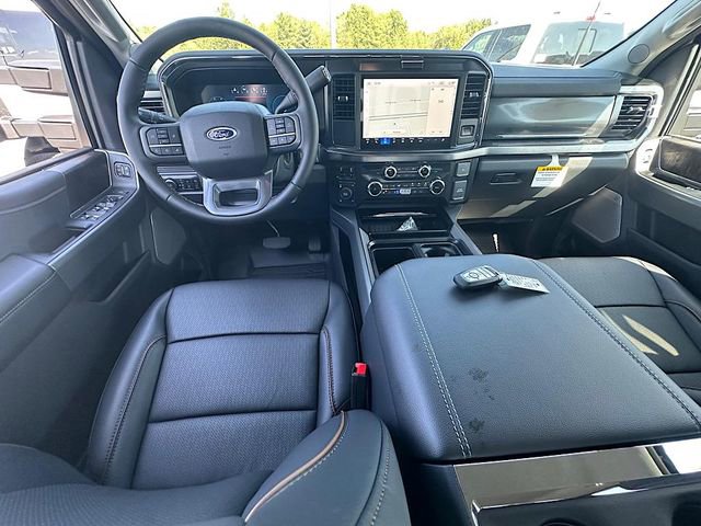 New 2026 Ford F350 Lariat w/ Black Appearance Package image 17