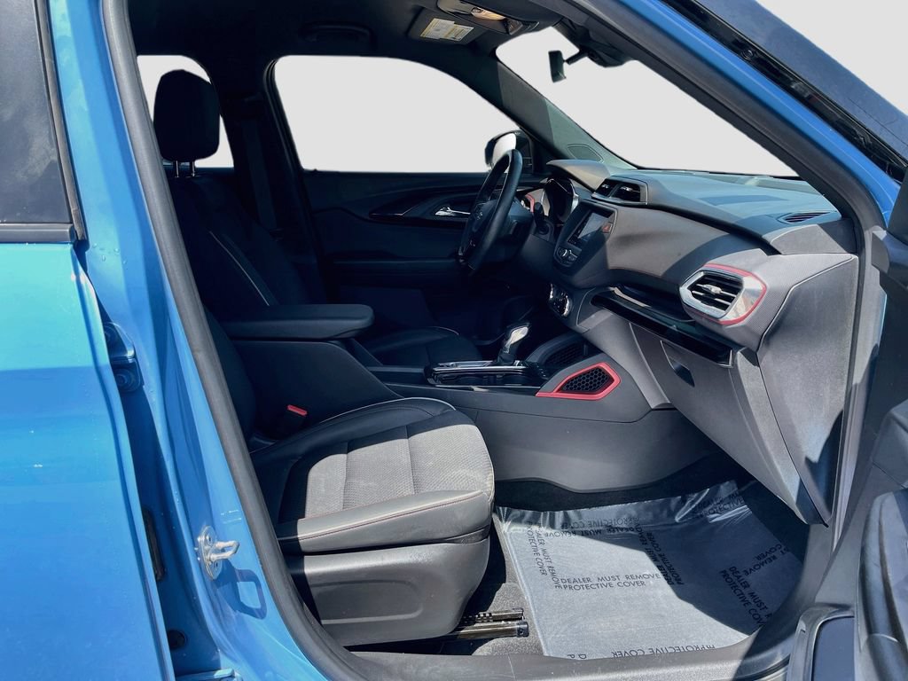 Used 2023 Chevrolet TrailBlazer RS FWD image 26
