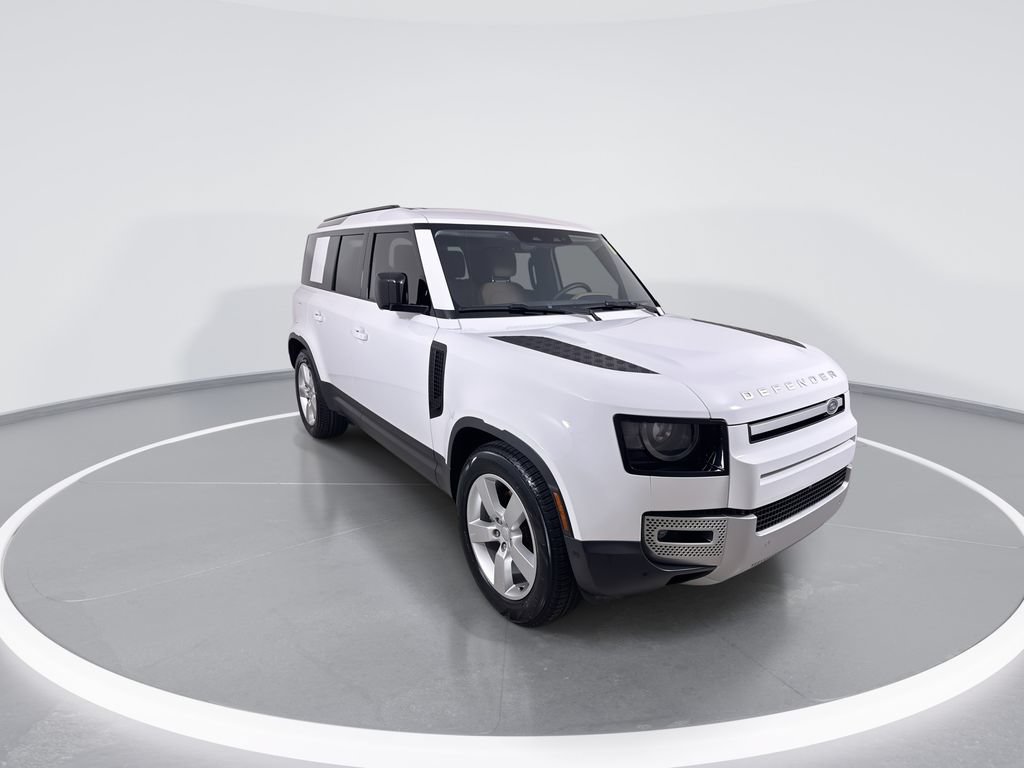 Used 2025 Land Rover Defender 110 S AWD/4WD image 2