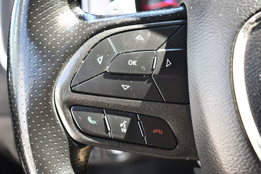 Used 2022 Dodge Charger GT image 12