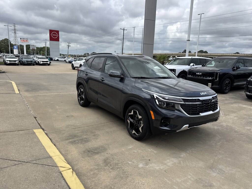 Used 2026 Kia Seltos S FWD image 10