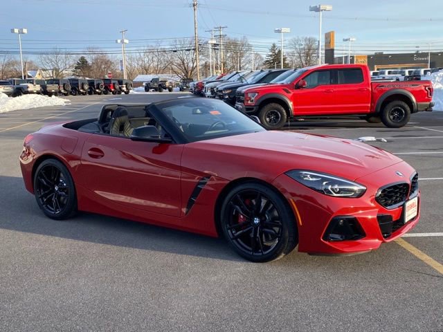 Used 2024 BMW Z4 M40i w/ Premium Package image 29