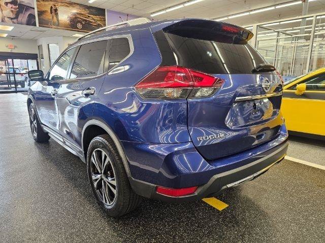 Used 2018 Nissan Rogue SL AWD/4WD image 7