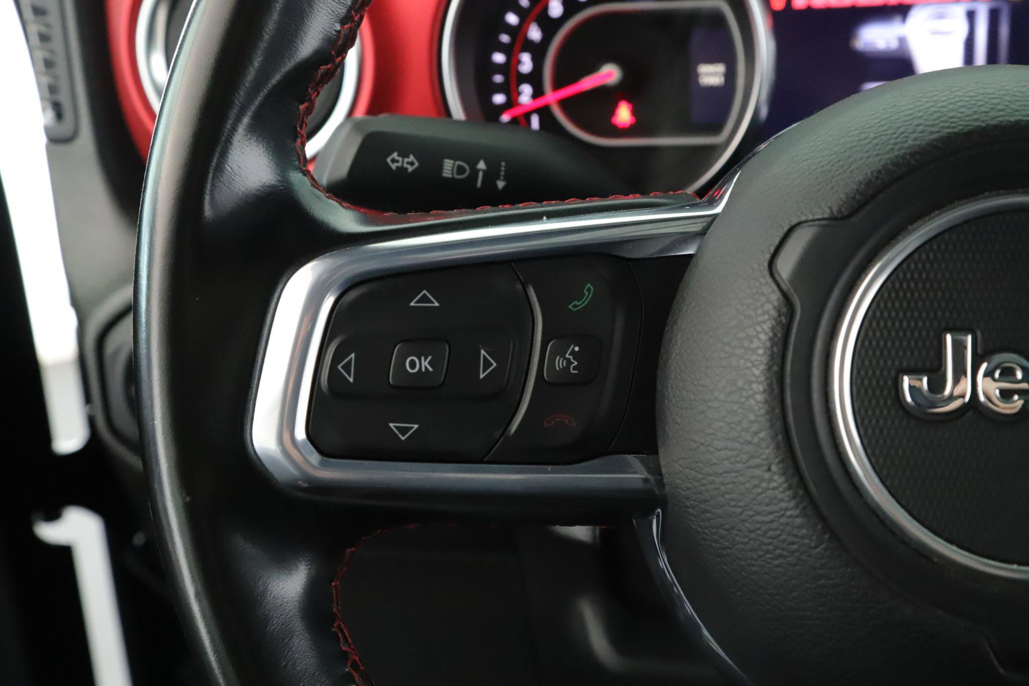 Used 2022 Jeep Gladiator Rubicon image 10