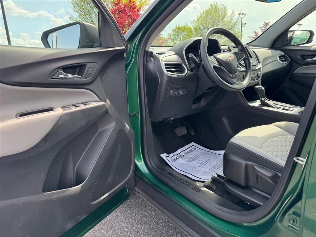 Used 2019 Chevrolet Equinox LS image 13