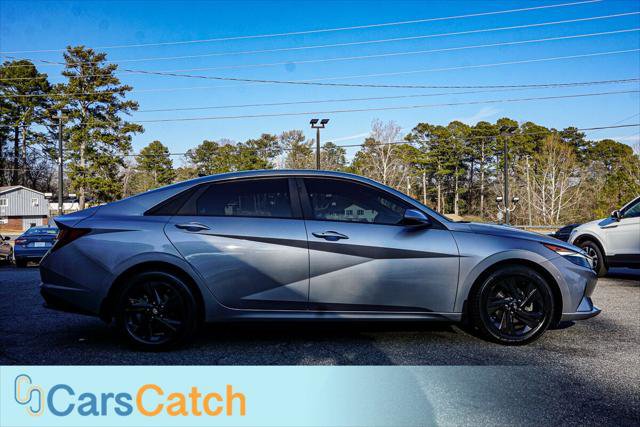 Used 2022 Hyundai Elantra SEL image 9