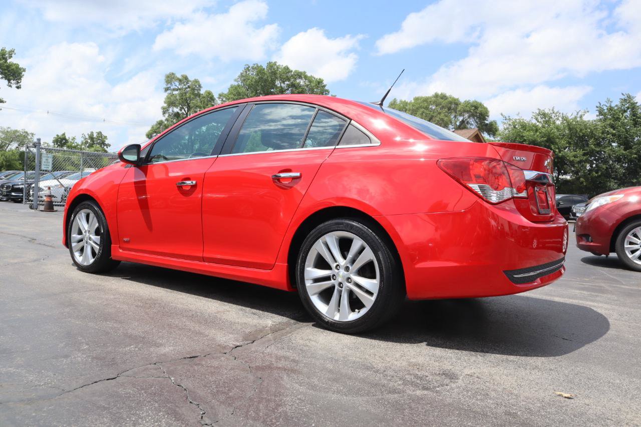 Used 2014 Chevrolet Cruze LTZ w/ RS Package FWD image 3