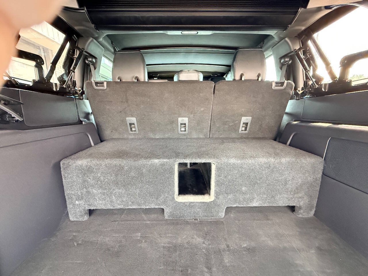 Used 2022 Ford Bronco Wildtrak AWD/4WD image 36