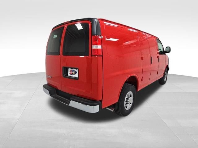 New 2026 Chevrolet Express 3500 w/ Driver Convenience Package image 5
