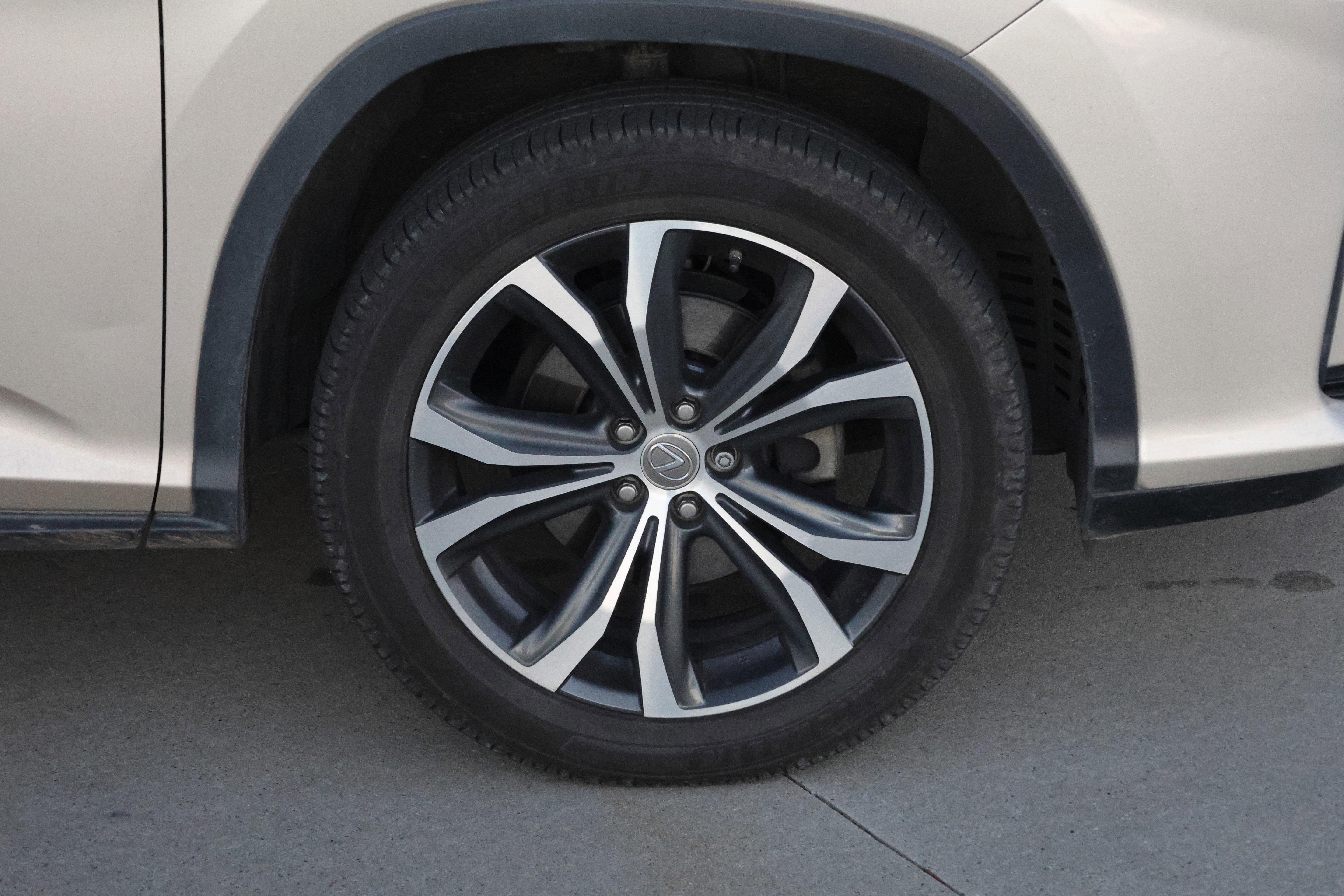 Used 2017 Lexus RX 350 FWD w/ Premium Package image 10