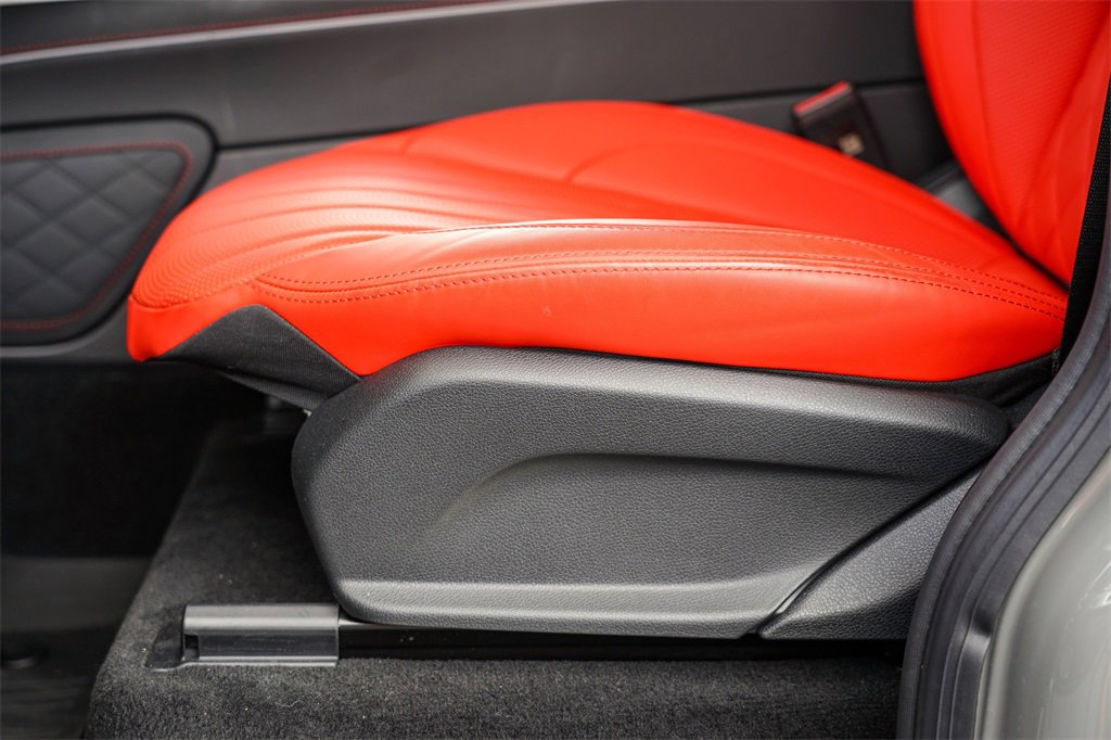 Used 2025 Mercedes-Benz G 63 AMG 4MATIC image 19