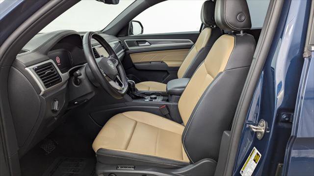 Used 2021 Volkswagen Atlas Cross Sport SEL image 13