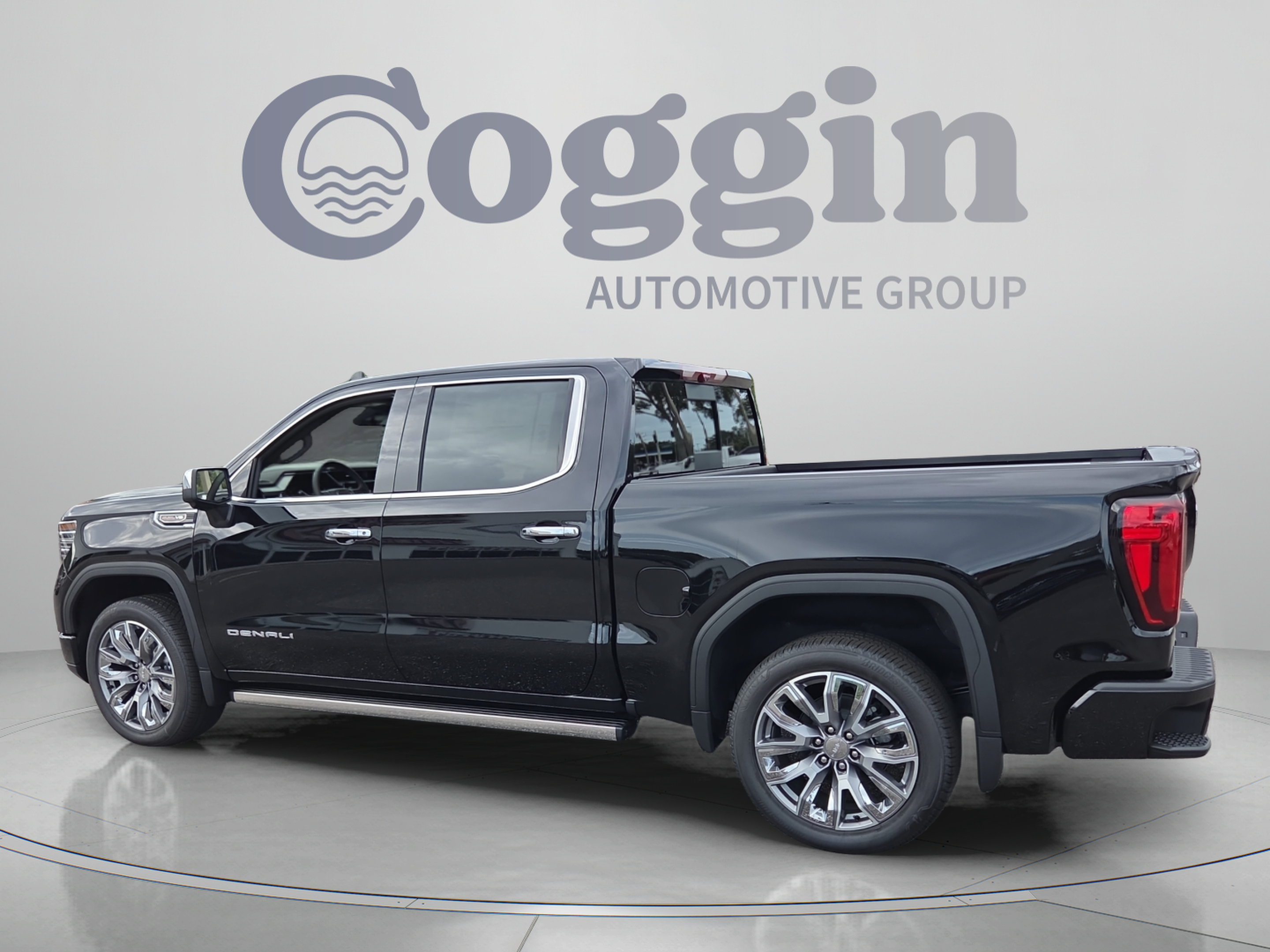 New 2026 GMC Sierra 1500 Denali AWD/4WD image 3