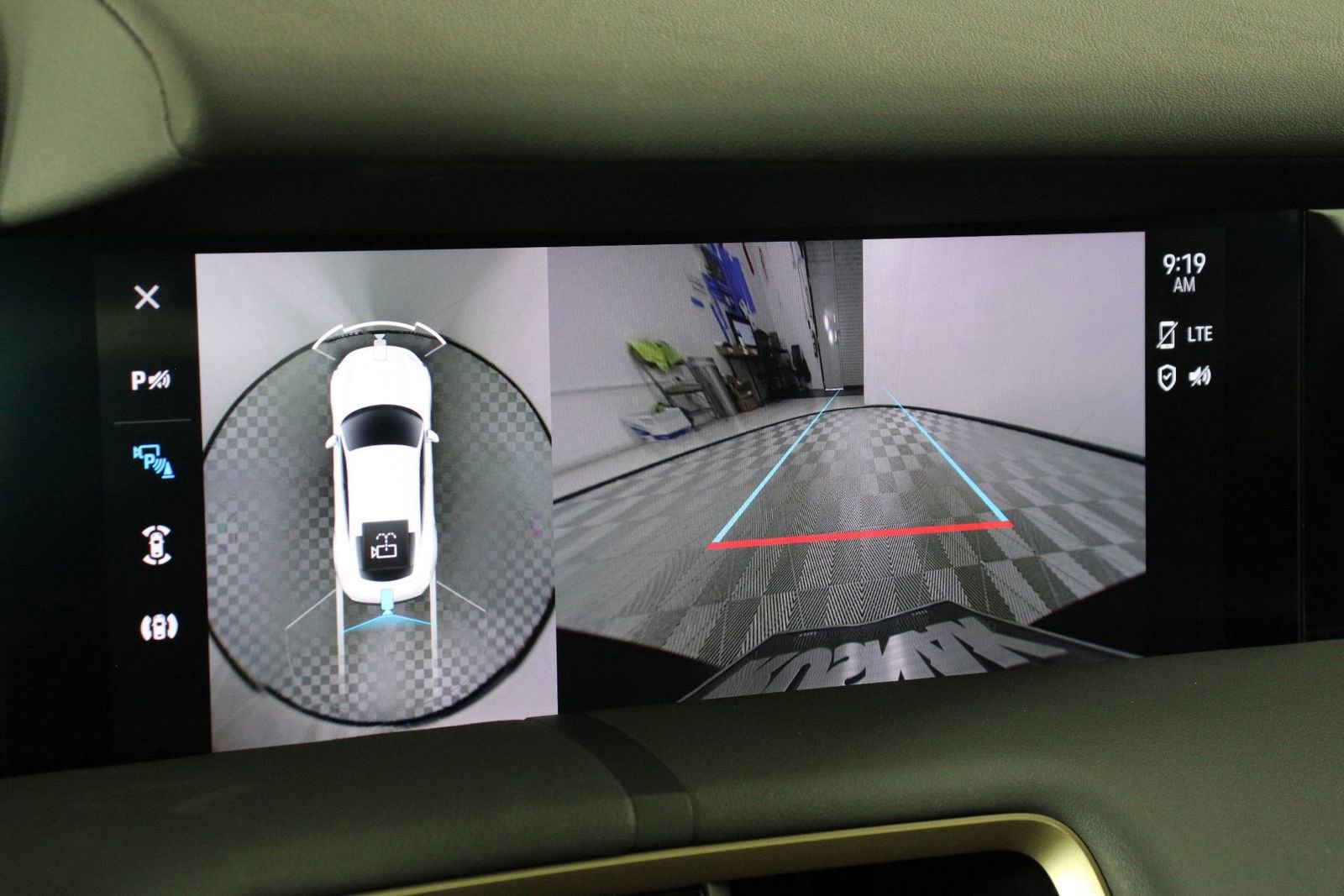 Certified 2023 Porsche Taycan image 17