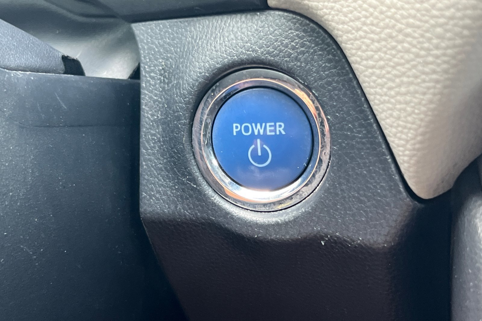 Certified 2020 Toyota RAV4 Limited image 22