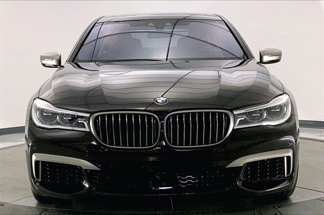 Used 2019 BMW M760i xDrive w/ Luxury Rear Seating Package image 2