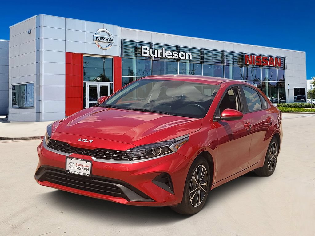 Used 2024 Kia Forte LXS FWD image 1