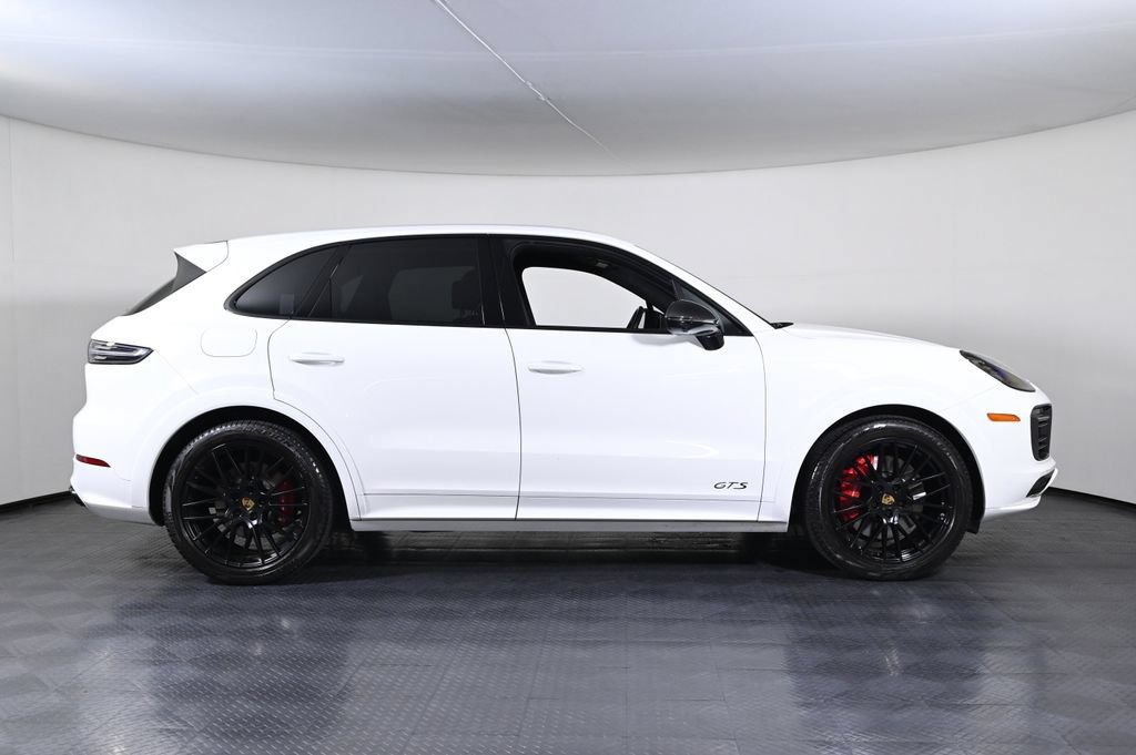 Certified 2023 Porsche Cayenne GTS AWD/4WD image 8