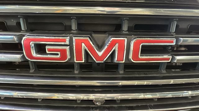 Used 2021 GMC Sierra 3500 AT4 w/ AT4 Premium Plus Package AWD/4WD image 8