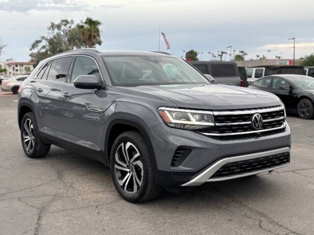 Used 2021 Volkswagen Atlas Cross Sport SEL Premium AWD/4WD image 1