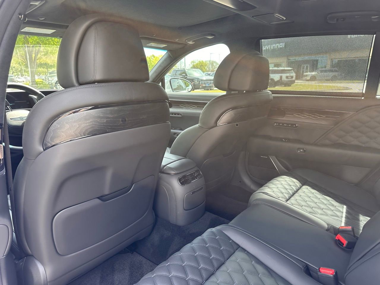 Used 2026 Genesis G90 3.5T Prestige image 15