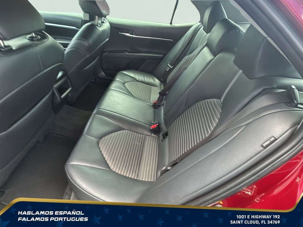 Used 2018 Toyota Camry SE FWD image 25