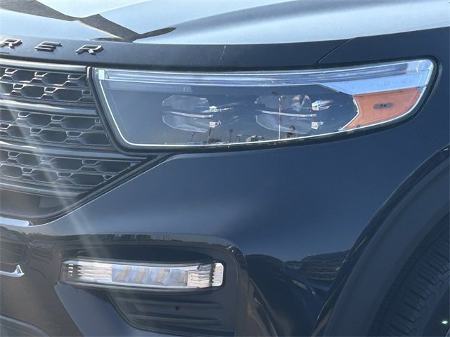 Certified 2023 Ford Explorer XLT w/ Equipment Group 202A image 27