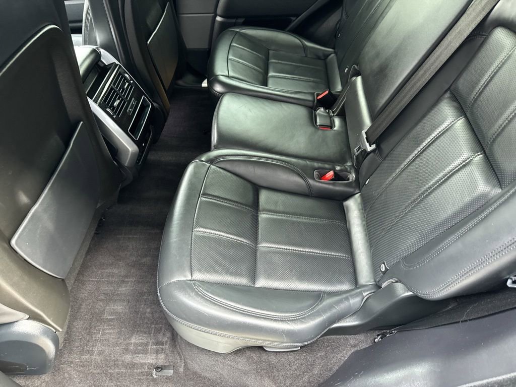 Used 2020 Land Rover Range Rover Sport HSE Dynamic image 15