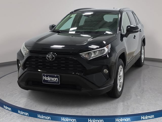 Used 2019 Toyota RAV4 XLE w/ Convenience Package AWD/4WD video 1