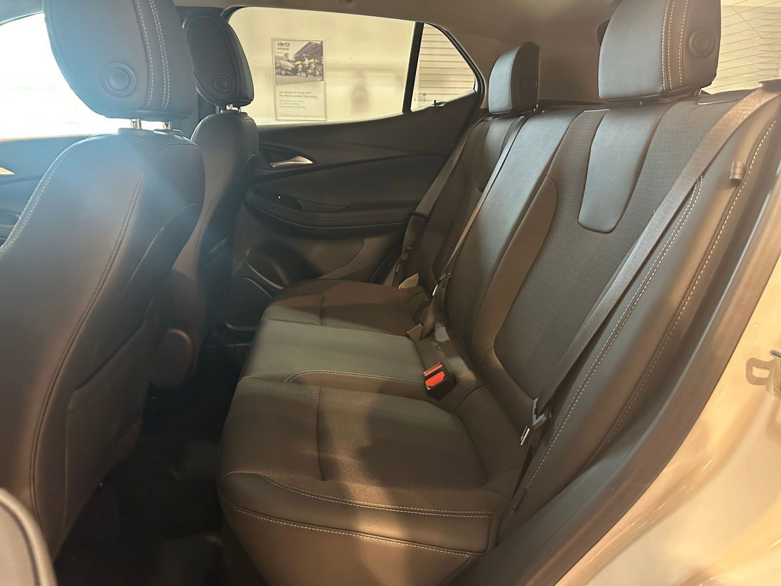 Used 2025 Buick Encore GX Preferred image 23