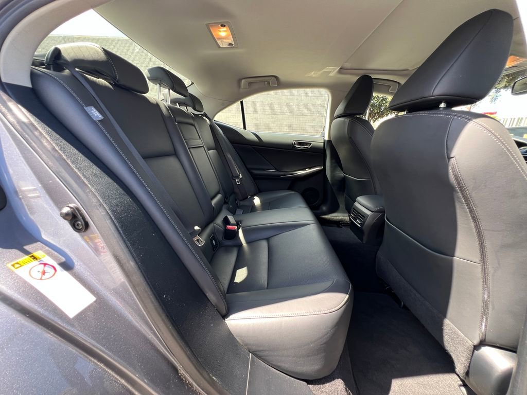 Used 2016 Lexus IS 200t w/ Navigation System Package image 18