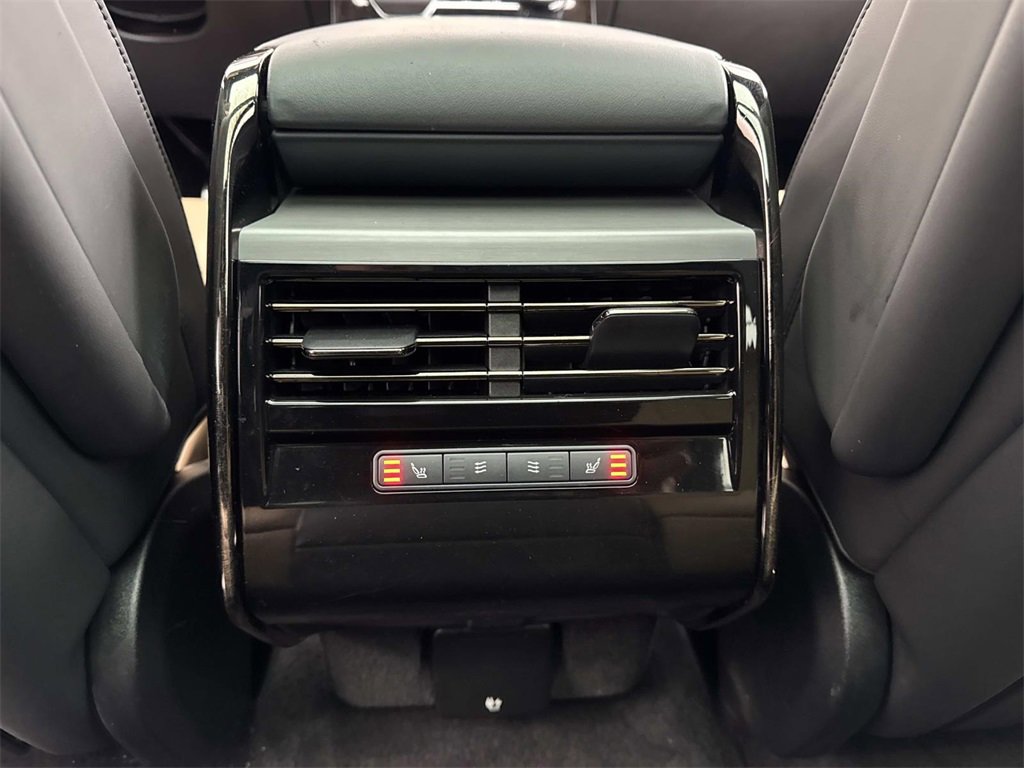 Used 2023 Land Rover Range Rover Sport SE Dynamic image 14