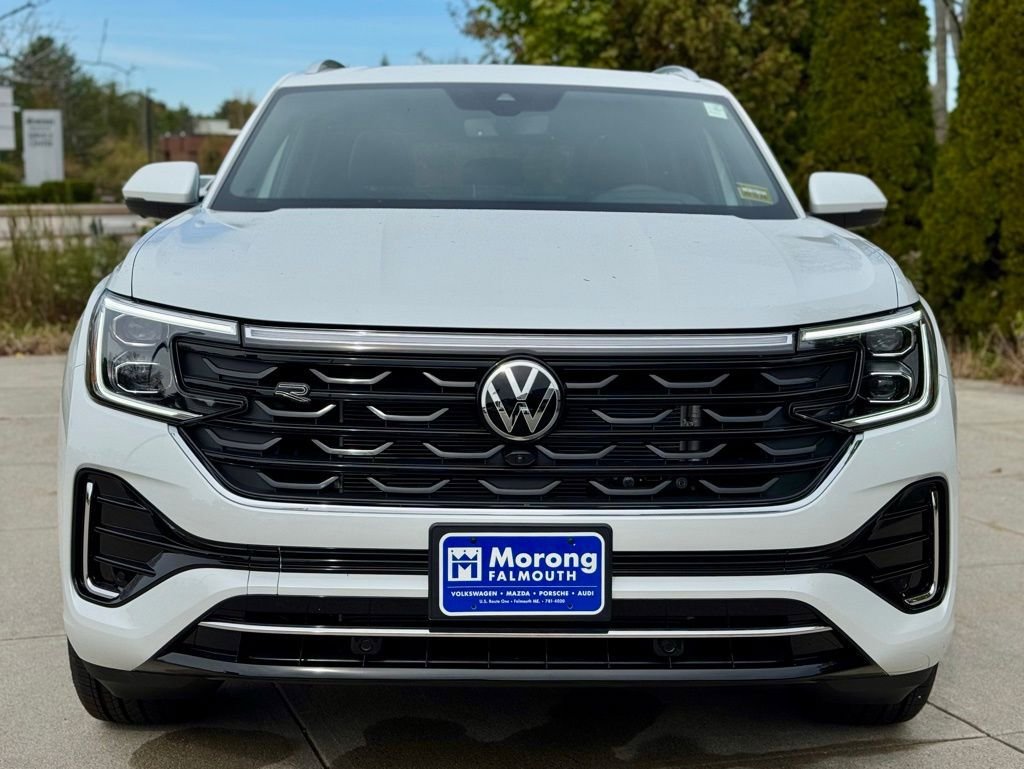 New 2026 Volkswagen Atlas Cross Sport SEL Premium R-Line image 2