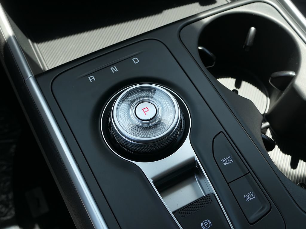 New 2026 Kia Carnival LXS FWD image 16