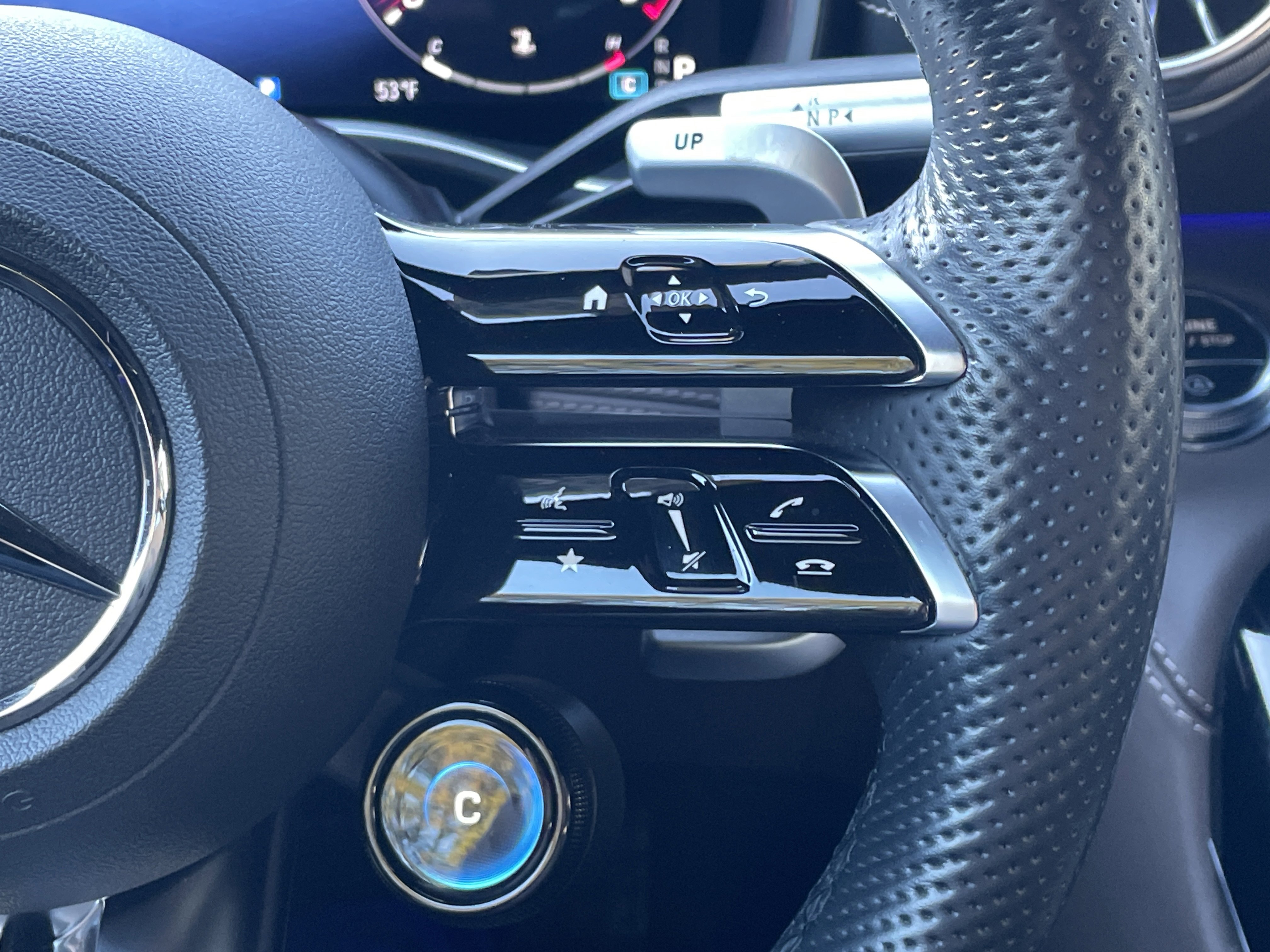 Certified 2022 Mercedes-Benz SL 55 AMG 4MATIC image 36