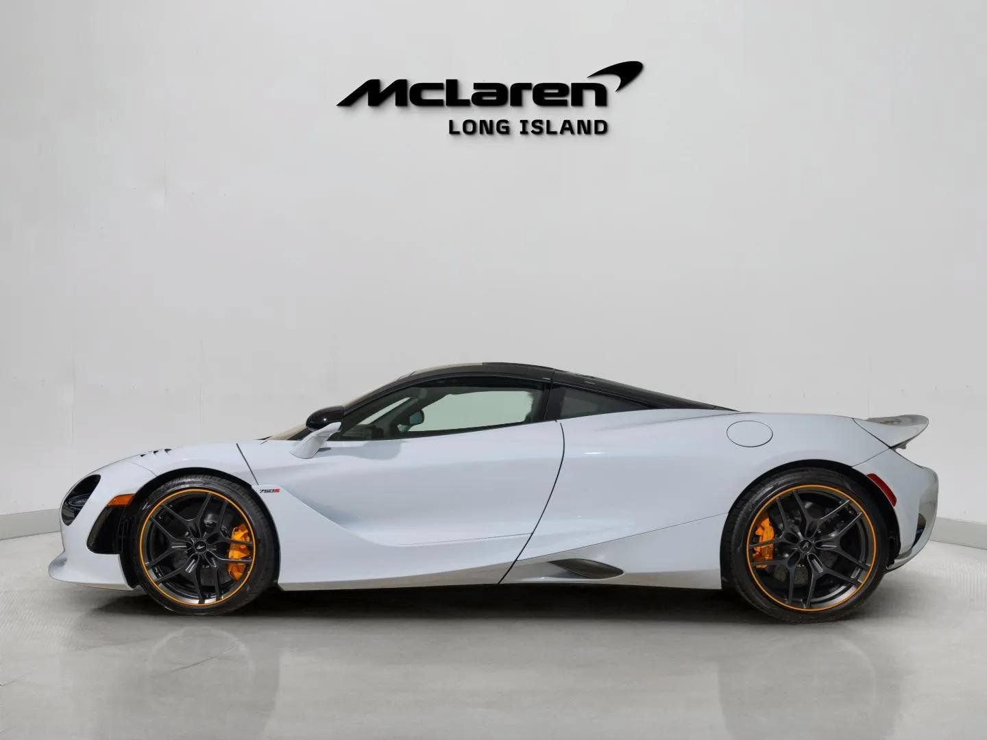 New 2026 McLaren 750S RWD image 6
