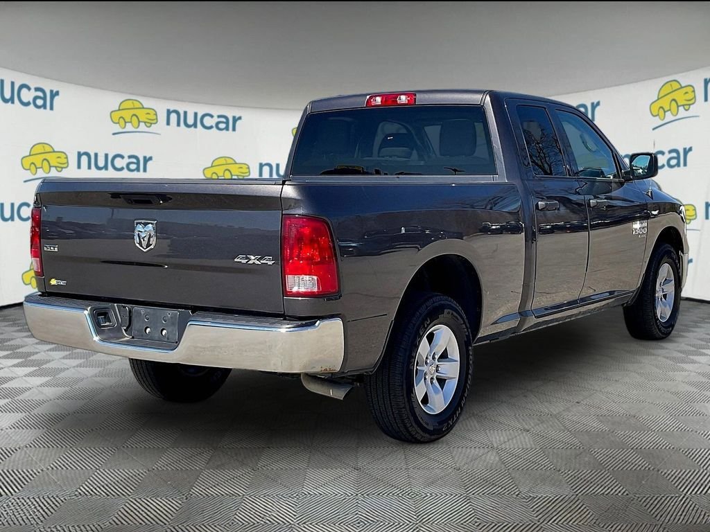 Used 2024 RAM 1500 Classic SLT AWD/4WD image 6