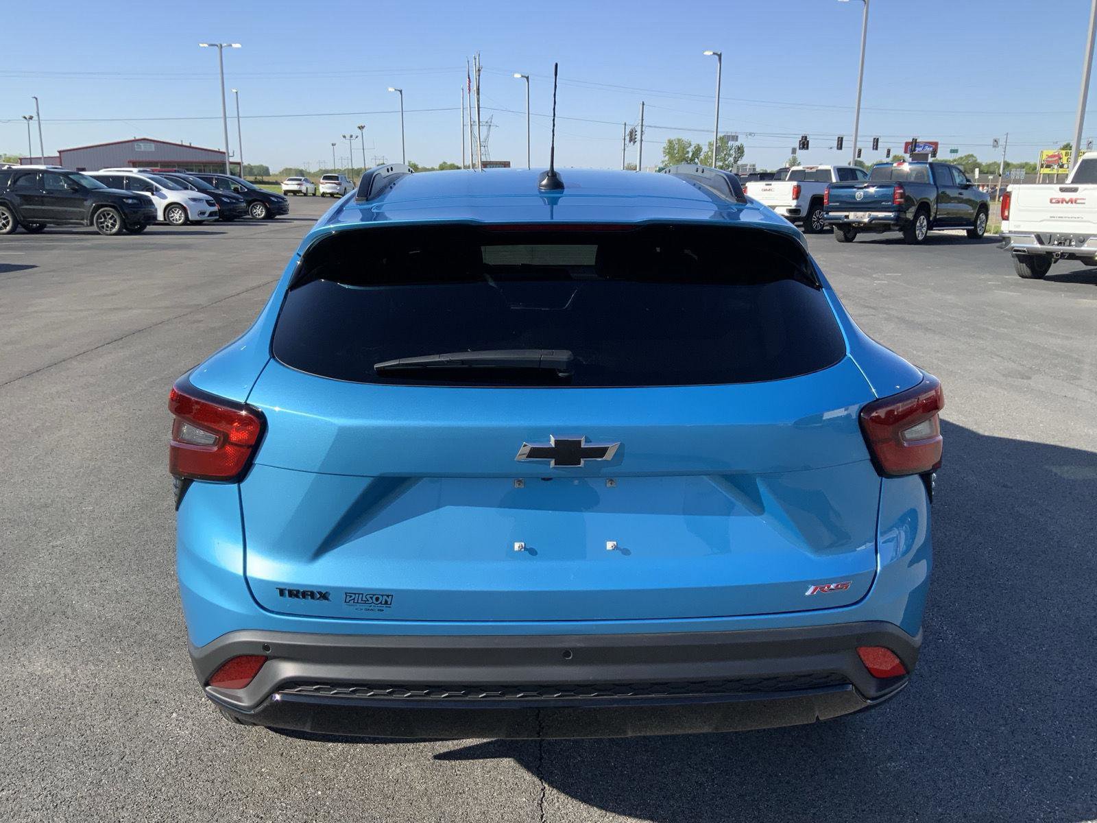 New 2026 Chevrolet Trax RS FWD image 7