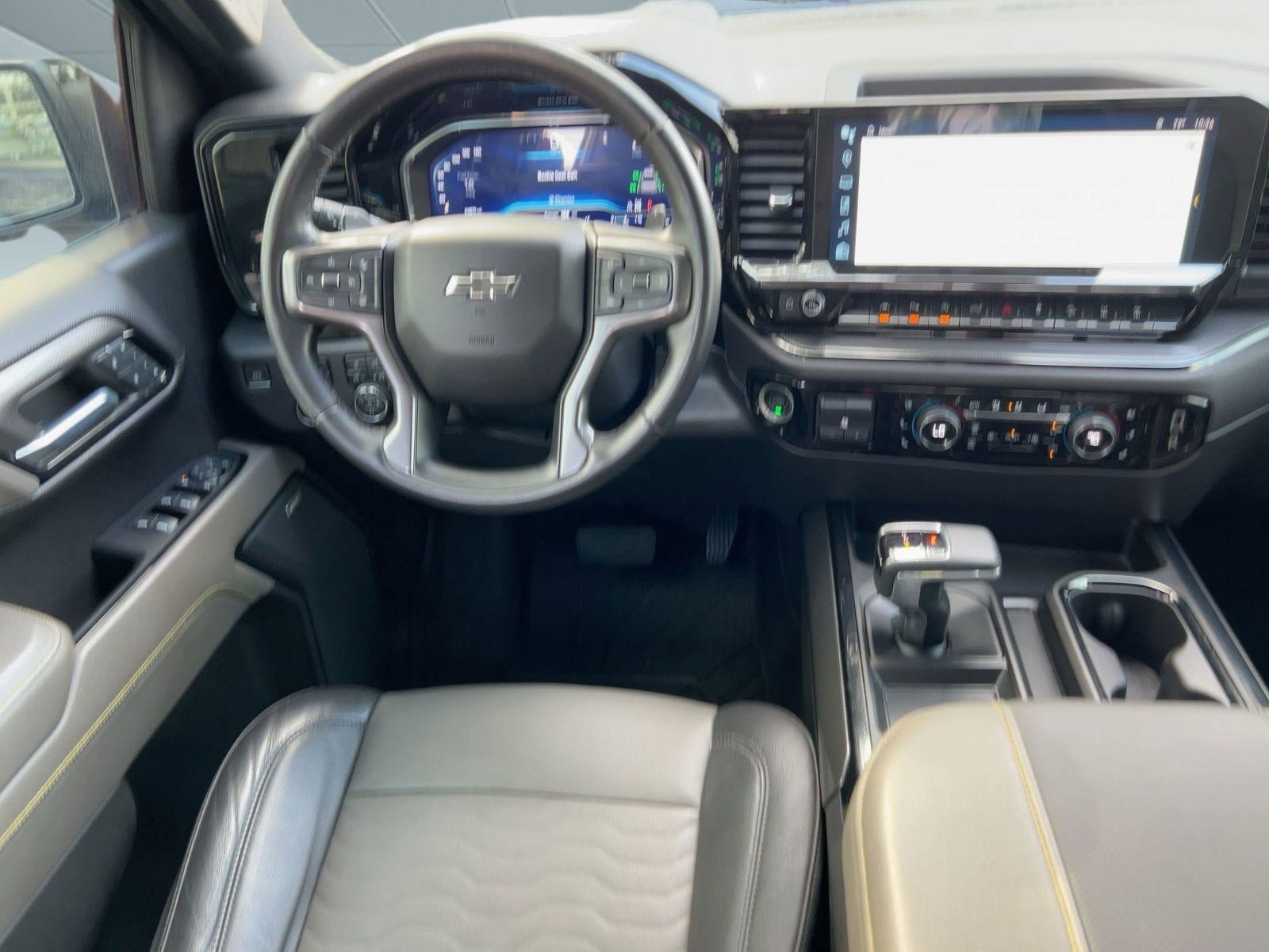 Used 2023 Chevrolet Silverado 1500 ZR2 w/ Technology Package image 28