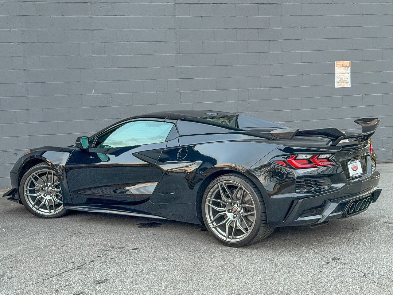 Used 2025 Chevrolet Corvette Z06 image 12