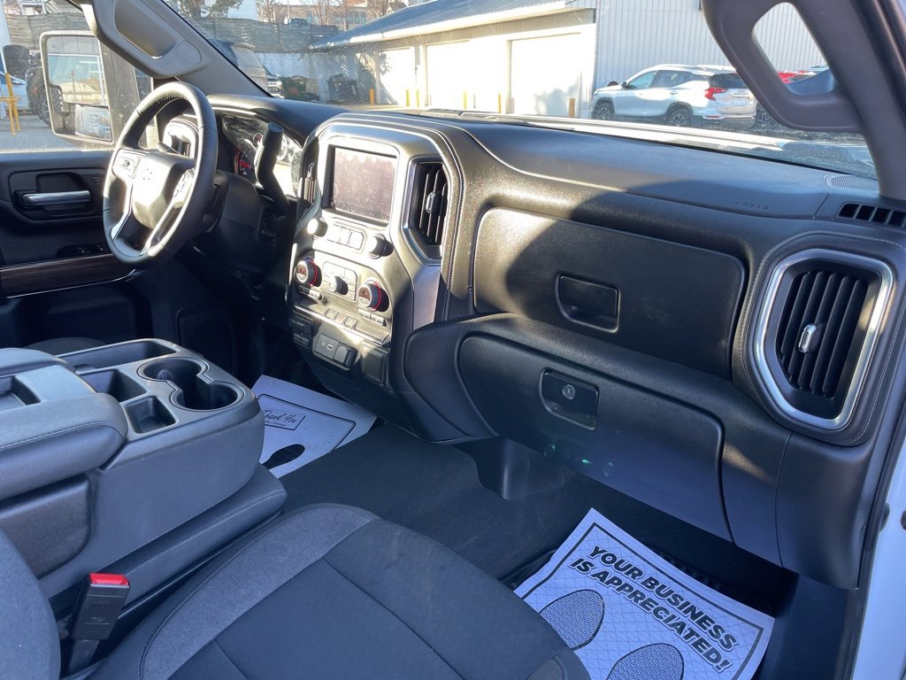 Used 2022 Chevrolet Silverado 2500 LT w/ Convenience Package image 18