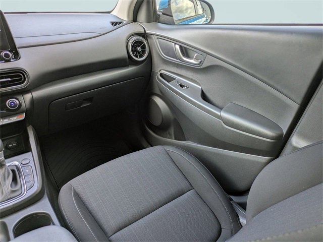 Used 2023 Hyundai Kona SEL w/ Convenience Package image 18